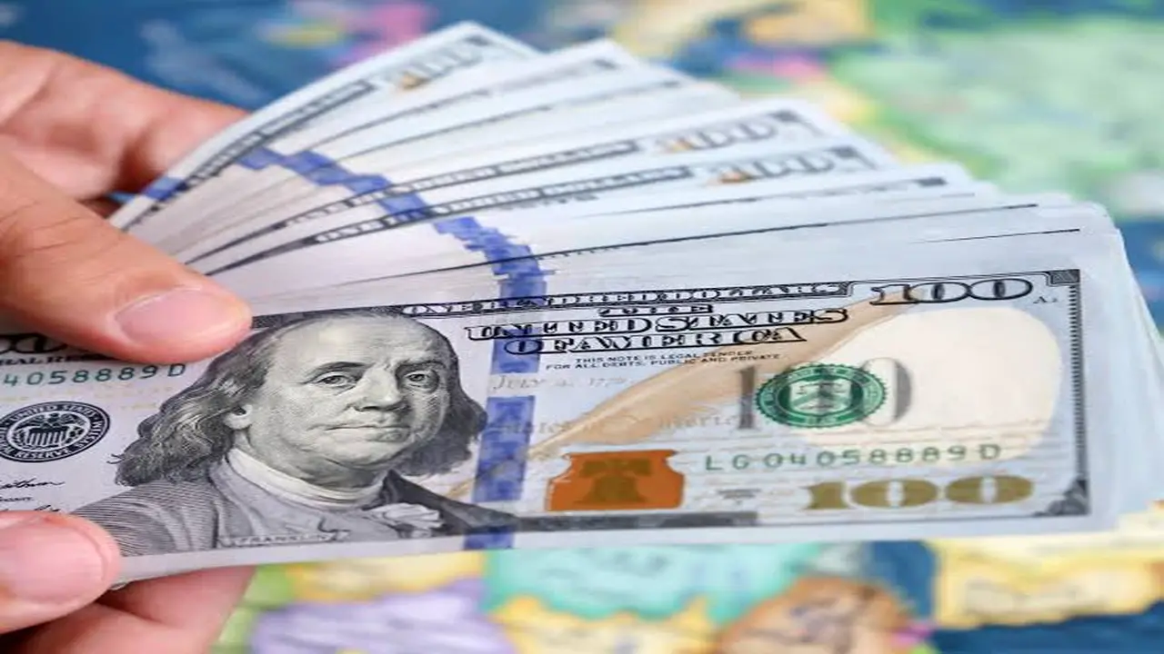 قفزة جديدة في سعر الدولار مقابل الجنيه داخل البنوك المصرية خلال التعاملات الأخيرة